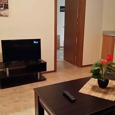 Kaya House 8 *